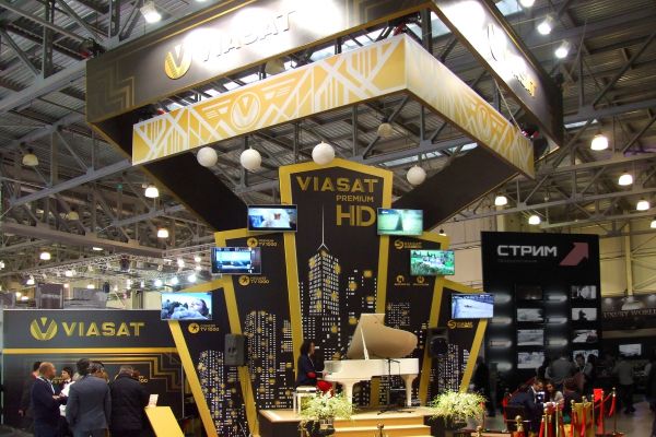 73-viasat-cstb-2014-min51ED4C29-64E8-8F97-4E0B-5A0B11D0ECA9.jpg